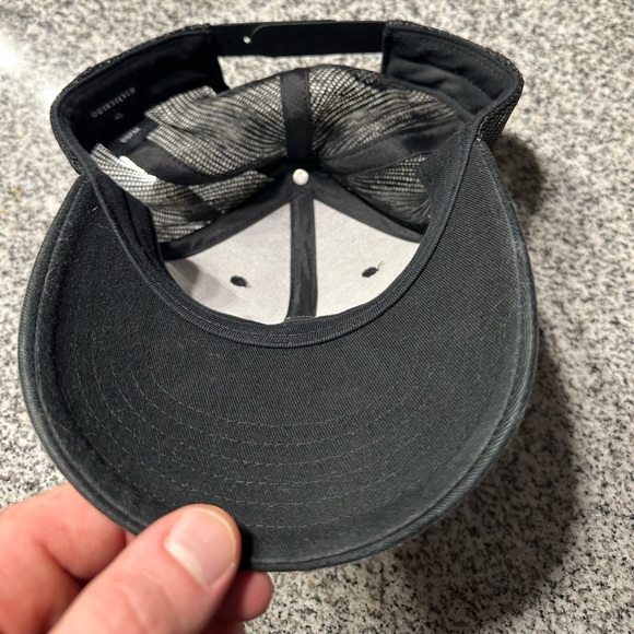 Quicksilver hat - Picture 2 of 2